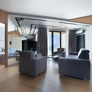 elite-apartments-tarasy-batyku.sopothotels.com/